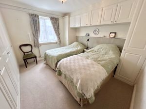 Photo 25- click for photo gallery